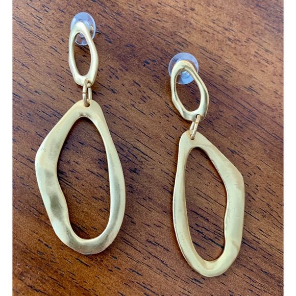 Kenneth Lane Gold drop Earrings.